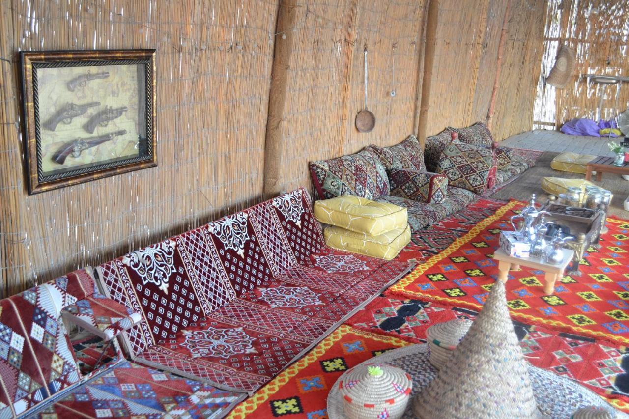 Hostal Farm Lebanon Abu Dabi Exterior foto